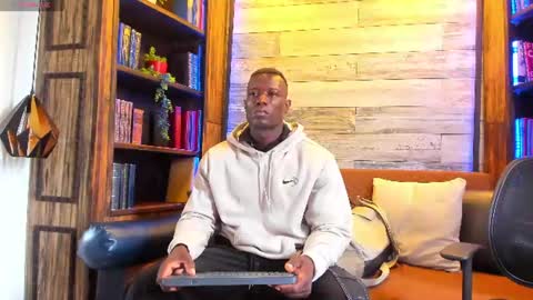 Marcusssss online show from July 18, 12:43 pm