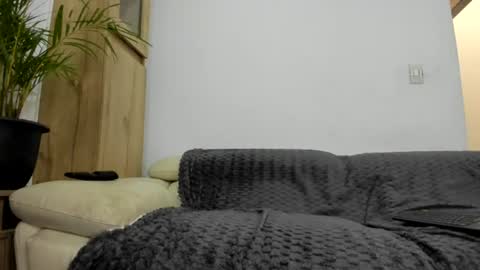 Domi online show from June 26, 11:57 am