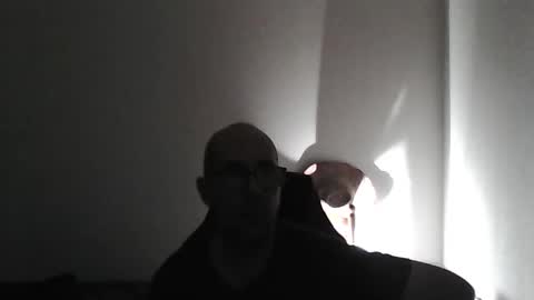 mat11efou online show from April 8, 1:50 am