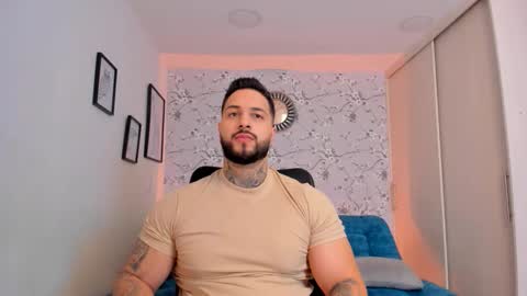 max D. online show from May 17, 10:50 pm