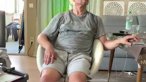 Max online show from August 5, 12:32 pm