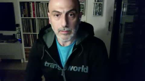 mb250bcn online show from May 3, 9:17 pm