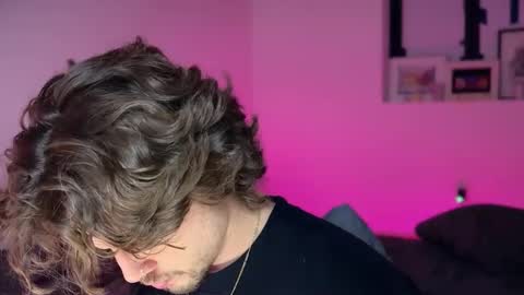 mcklister online show from April 15, 8:36 am