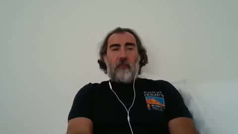 DaddyBear4U online show from May 5, 8:31 pm