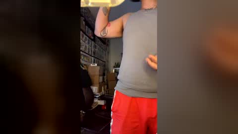 Mark online show from May 7, 12:05 pm