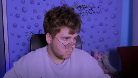 Your Michael online show from March 27, 9:54 am