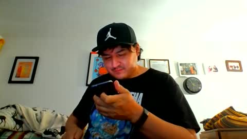 midjiminido420 online show from March 19, 7:55 am