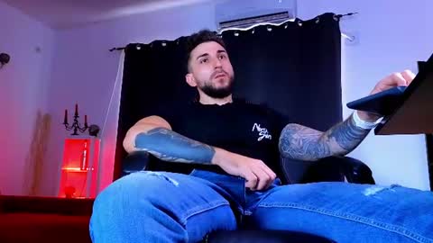 MightyAaron online show from July 21, 10:39 am