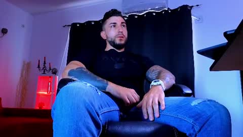 MightyAaron online show from July 31, 9:53 am