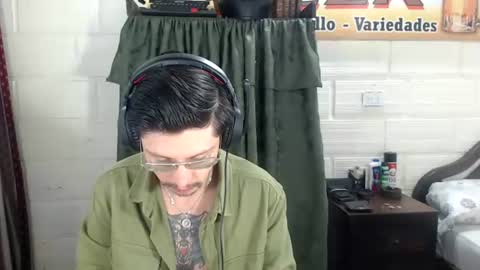 Miguel  Independent Model  online show from July 5, 5:03 am