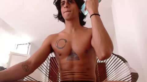 mike_d1030 online show from April 14, 6:07 pm