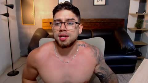 Mike Montoya online show from June 27, 9:20 pm