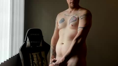 mikehunt558 online show from February 15, 9:23 pm