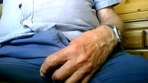 mikeybed online show from August 6, 3:51 pm