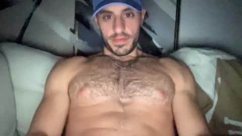 mikeyy2727 online show from May 1, 5:43 am