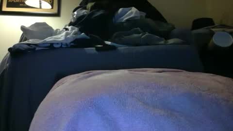 milkncookies8 online show from March 16, 4:30 am