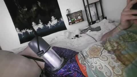milky_fish online show from July 13, 4:03 am