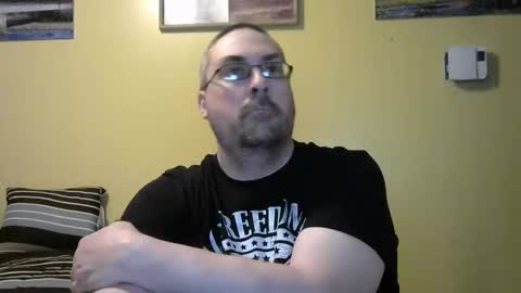 mark online show from April 21, 3:23 am