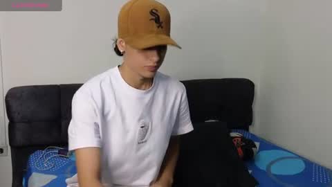 mohamed_malik online show from July 13, 5:37 pm