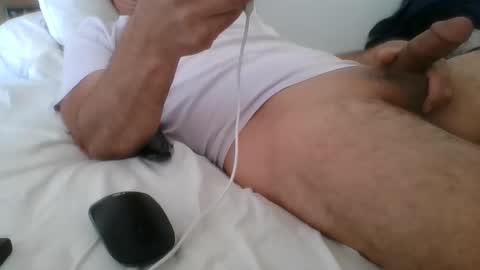 ADAM online show from March 9, 11:15 am