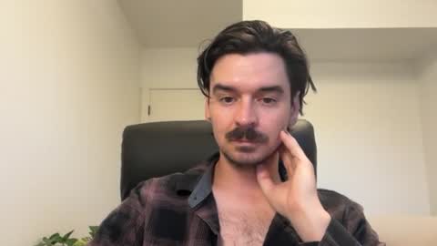 moustachematt online show from June 20, 3:44 am