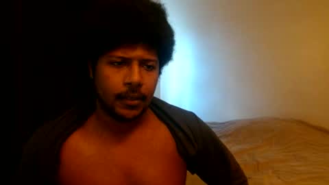 mr_nobody_100 online show from July 3, 8:35 pm