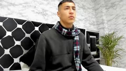 Mr Porn  online show from May 25, 12:44 pm