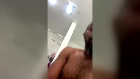 mrmakehercum32 online show from June 23, 9:18 pm