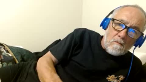 mrtease5 online show from May 26, 3:35 am