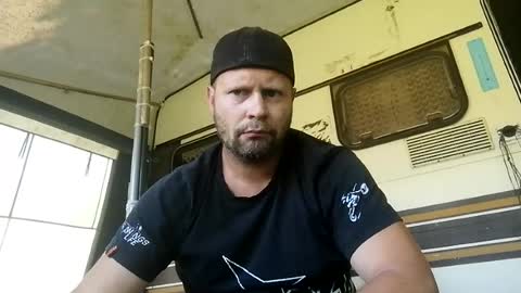 two beers online show from August 9, 10:32 am