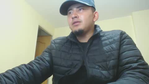 myke_andrade online show from December 11, 12:03 am