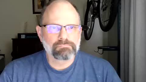 Just hanging out - No pressure online show from April 11, 7:50 pm