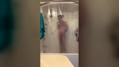 nakedhandymanaz online show from May 15, 10:07 pm