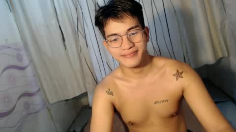 naughty_angelo online show from June 30, 10:55 pm
