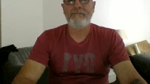 neckdown12 online show from March 28, 9:37 pm