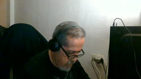 neron401 online show from May 20, 10:16 pm