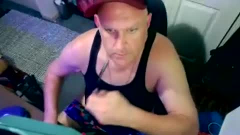 Shaun online show from August 3, 4:24 pm