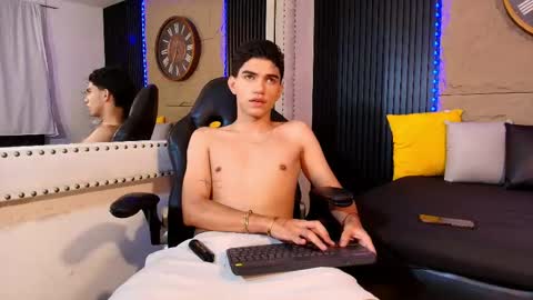nico_monroet online show from April 23, 10:23 pm