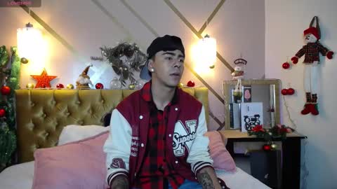 noaah77 online show from December 30, 12:52 pm