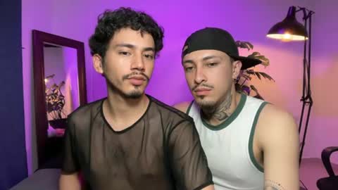 noah_and_steven online show from June 26, 4:09 pm