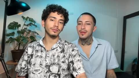 noah_and_steven online show from July 12, 2:19 pm