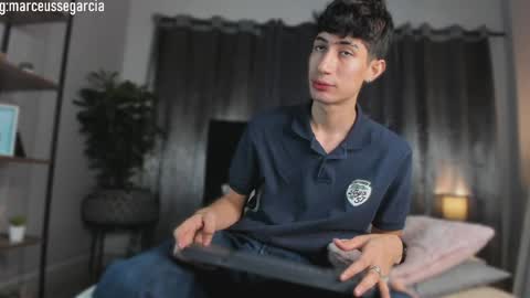 Nova online show from April 9, 8:48 pm