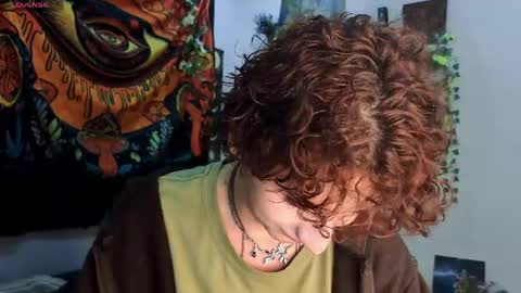 maxie online show from April 16, 2:44 am