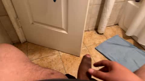 nycpapi2424 online show from May 5, 5:53 am