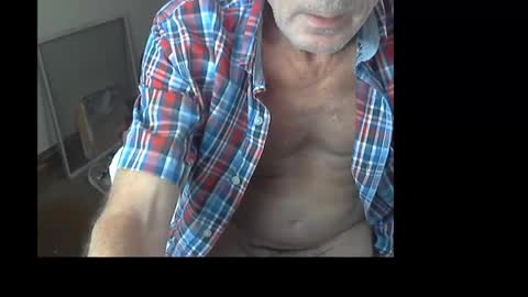 Officer online show from July 19, 2:23 pm