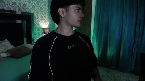 Oliver online show from January 20, 7:04 pm