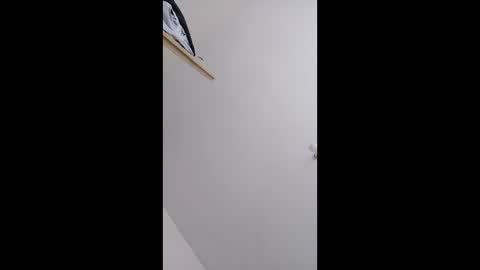 onder950105 online show from May 29, 12:59 pm