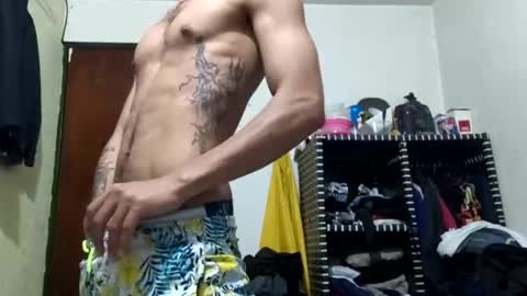 onyx3311 online show from June 4, 1:22 am