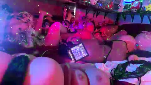 otaku_harem_master online show from March 6, 9:42 pm