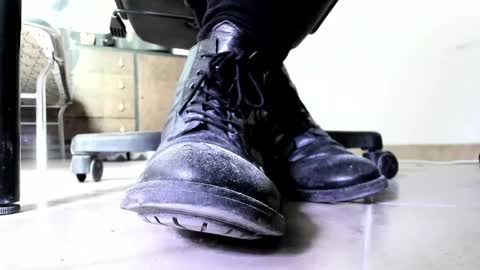 Pablo Meness online show from May 2, 11:35 am